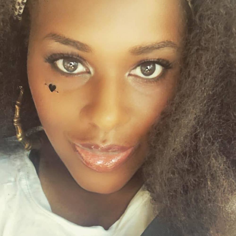 Meet your Posher, Shavelle